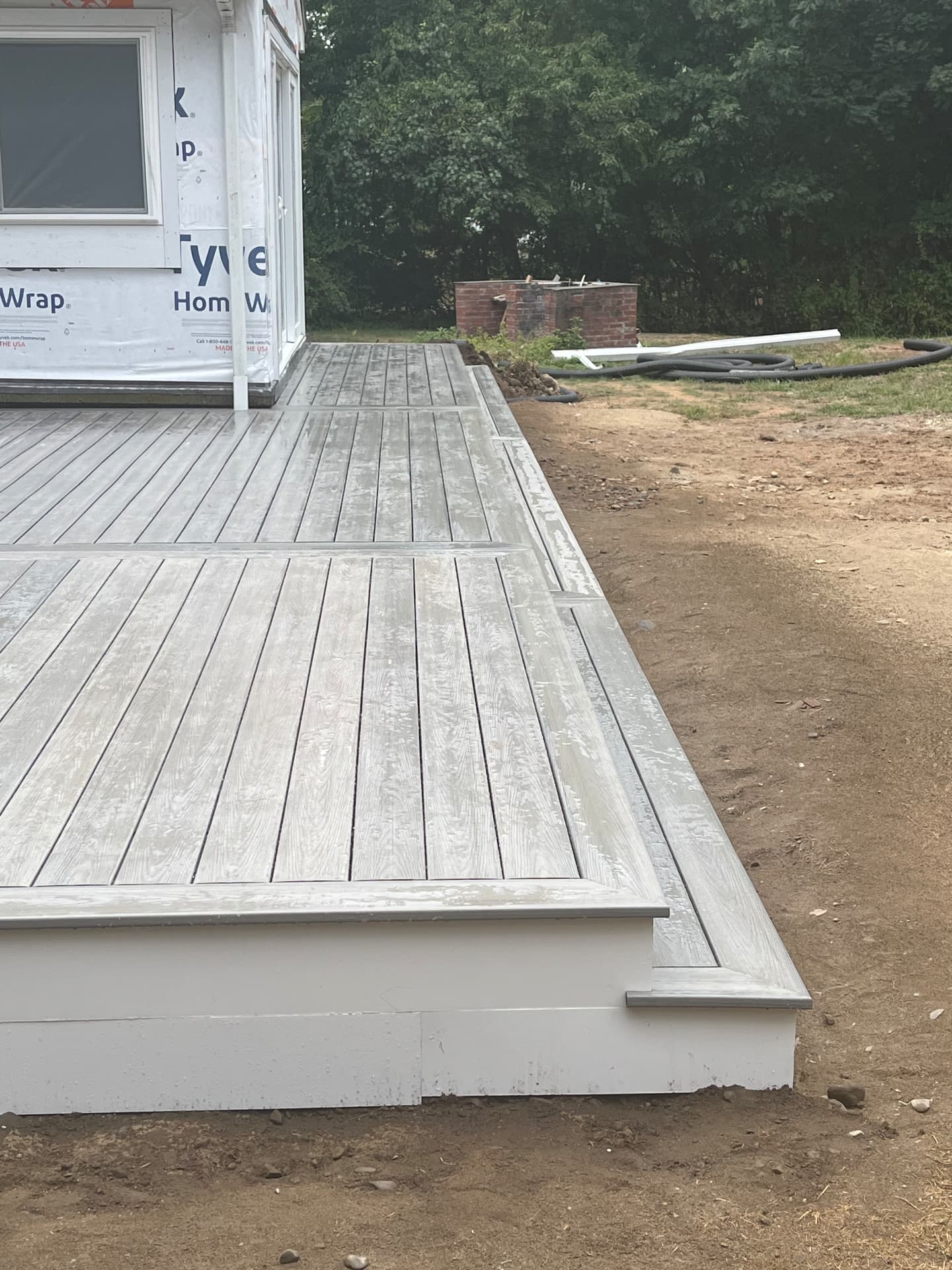 136 Rustic Acres — picture-framed composite deck edge detail